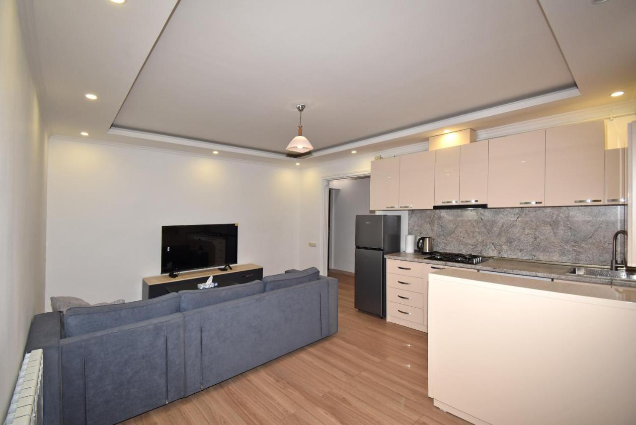 19Tumanyan Excellent Apartment In The Centre Of Capital Ереван Экстерьер фото